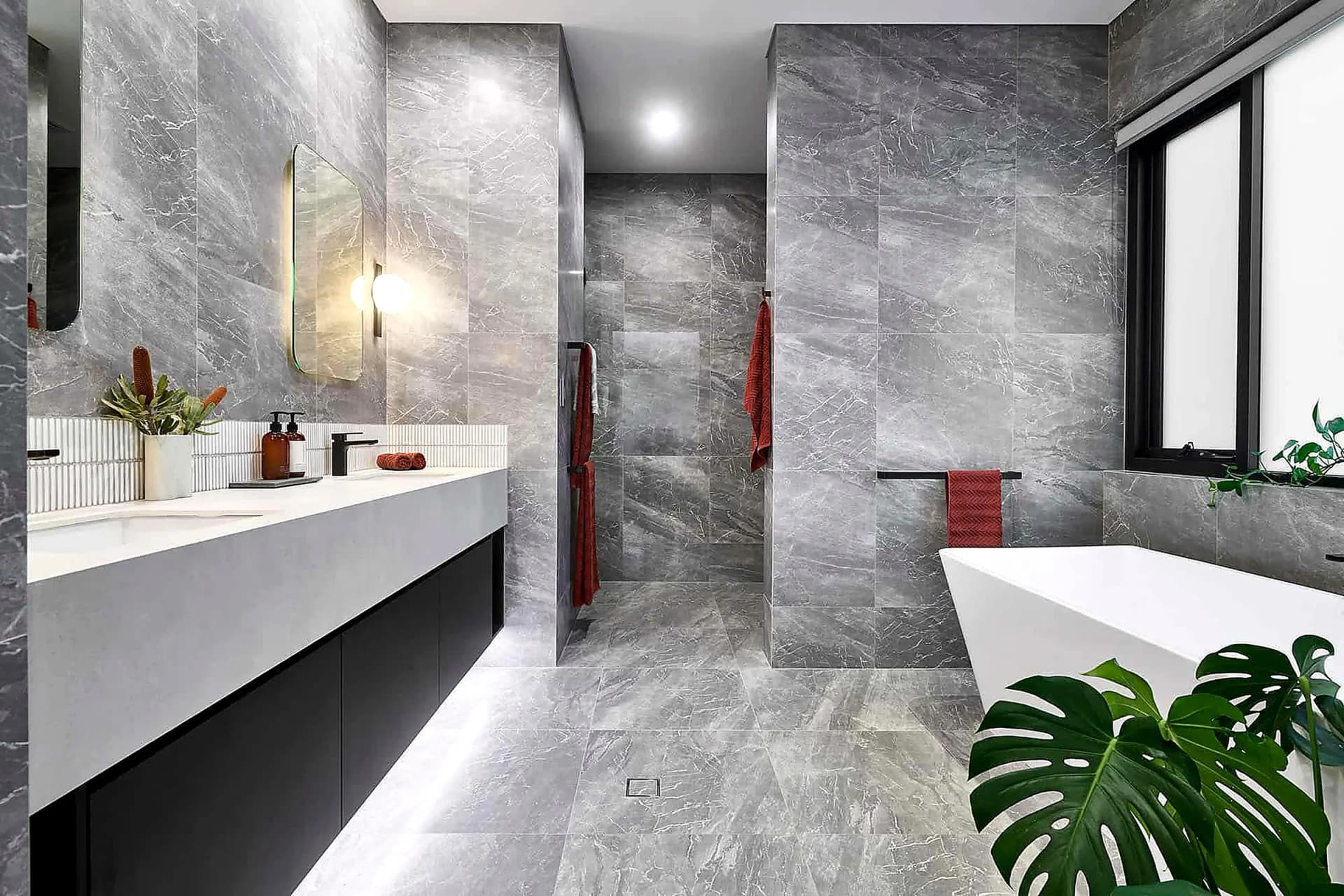 Grigio Alpi – high-gloss SPC wall panel with marble look, 4 mm